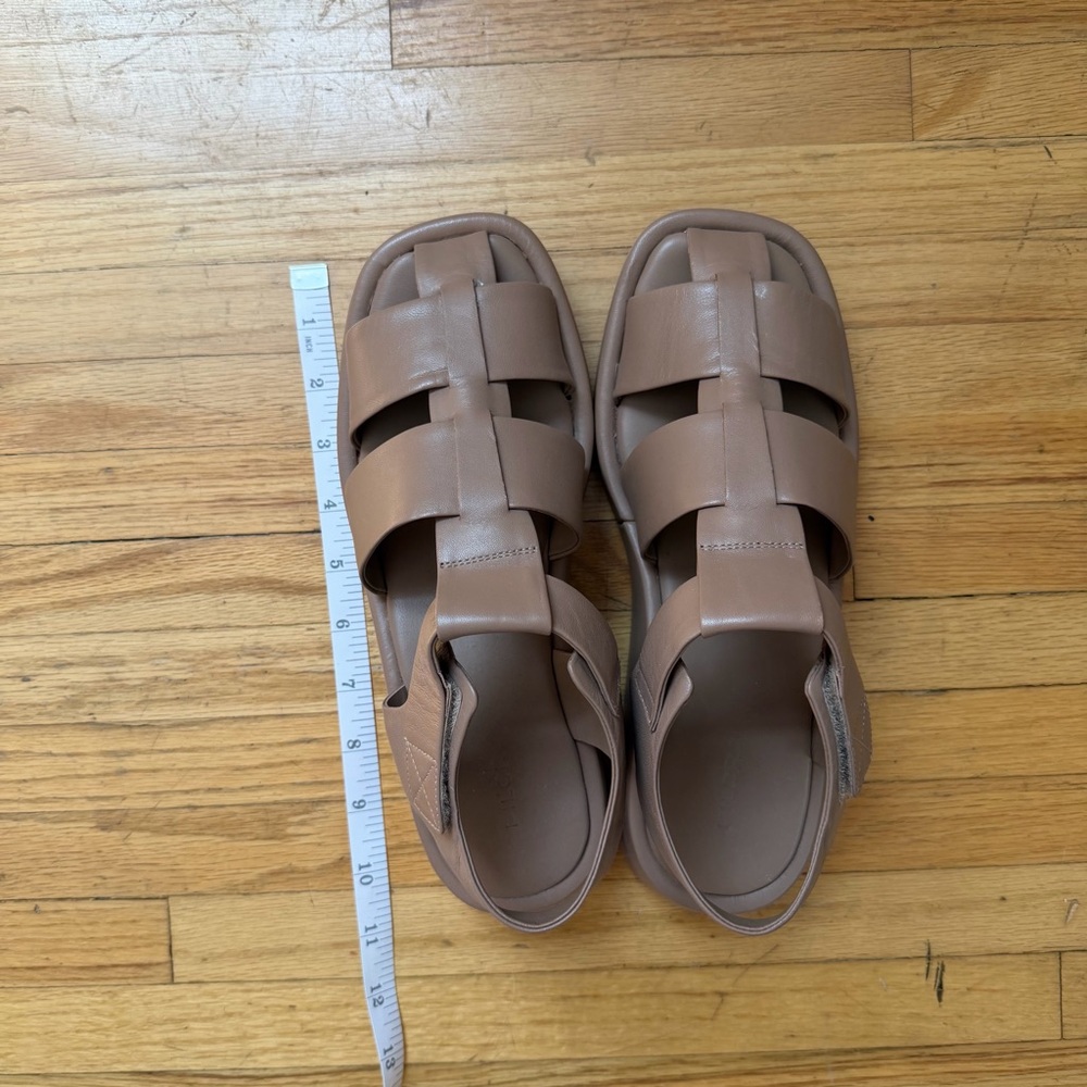 (NWOT) Pilcro Tan Fisherman Sandals